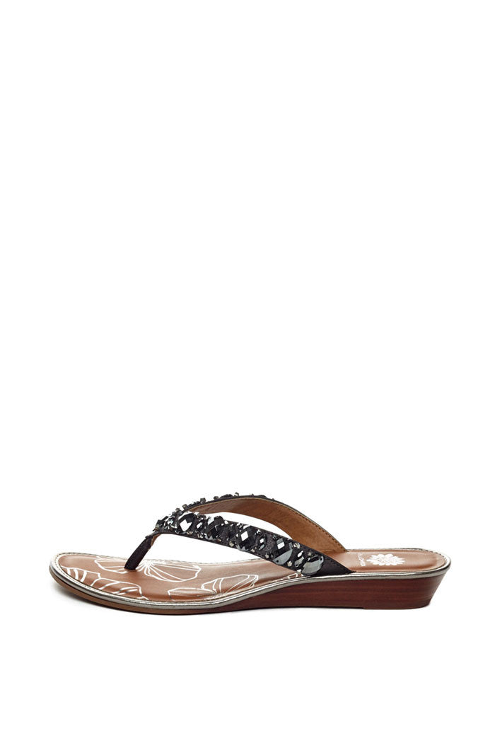 Klaudia Thong Sandal in Pewter