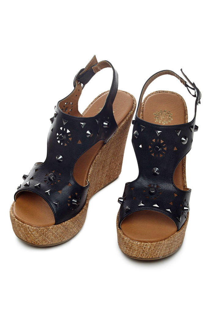 Maribel Wedge in Black