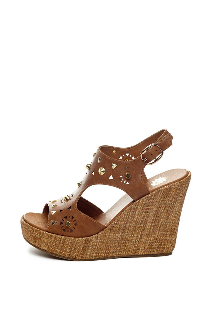 Maribel Wedge in Tan