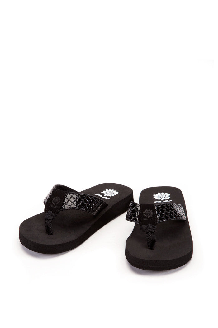 Sammi II Girl's Flip-Flop in Black