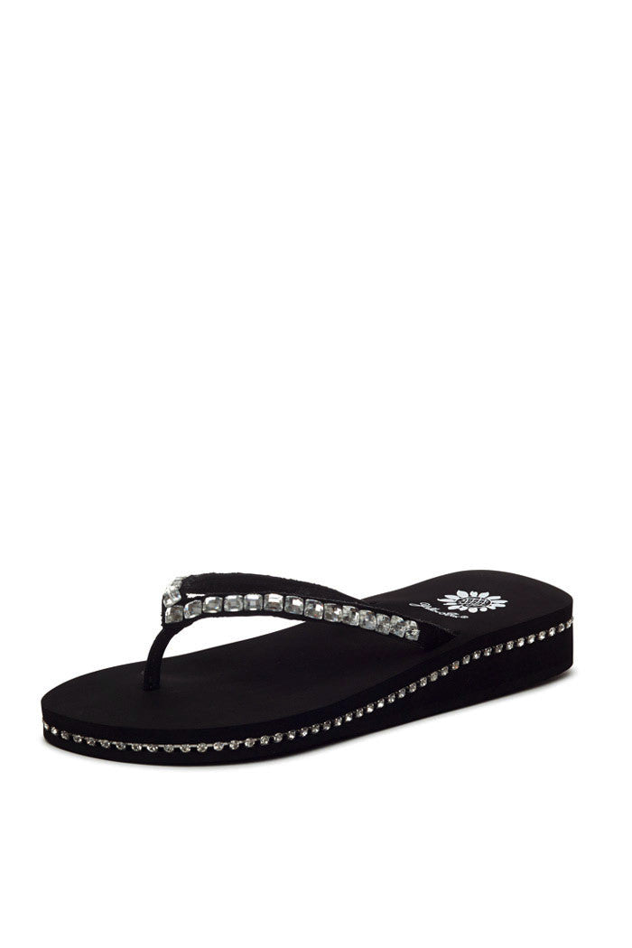 Clodia Flip-Flop in Black