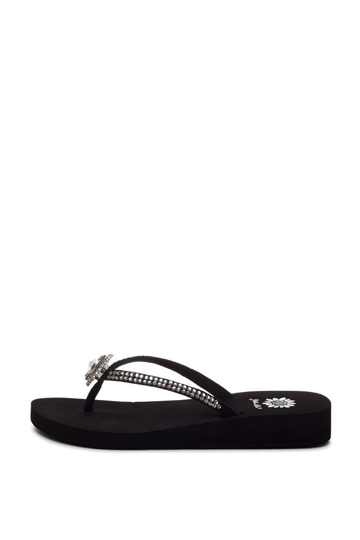 Fernanda Flip-Flop in Black