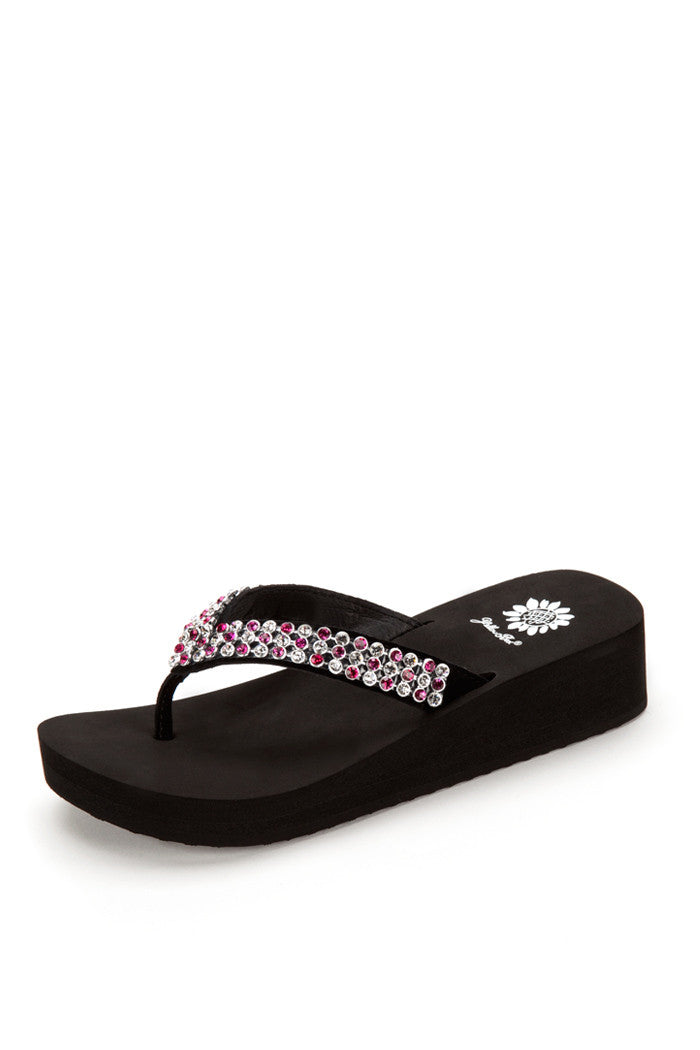 Lyris Flip-Flop in Fuchsia Clear