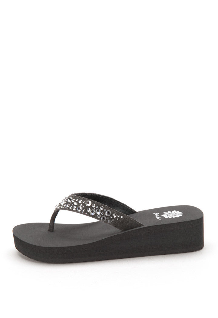 Elvina Flip-Flop in Charcoal