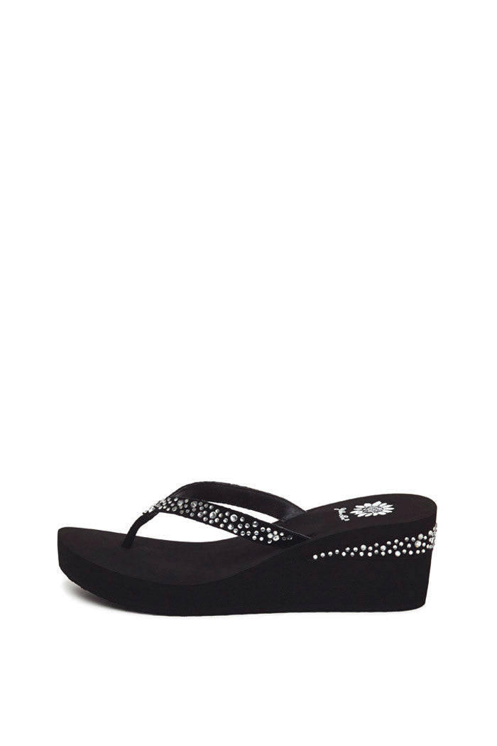 Everett Wedge Flip-Flop in Black