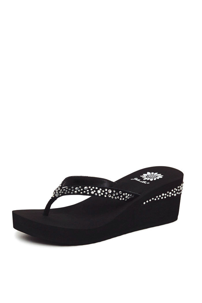 Everett Wedge Flip-Flop in Black