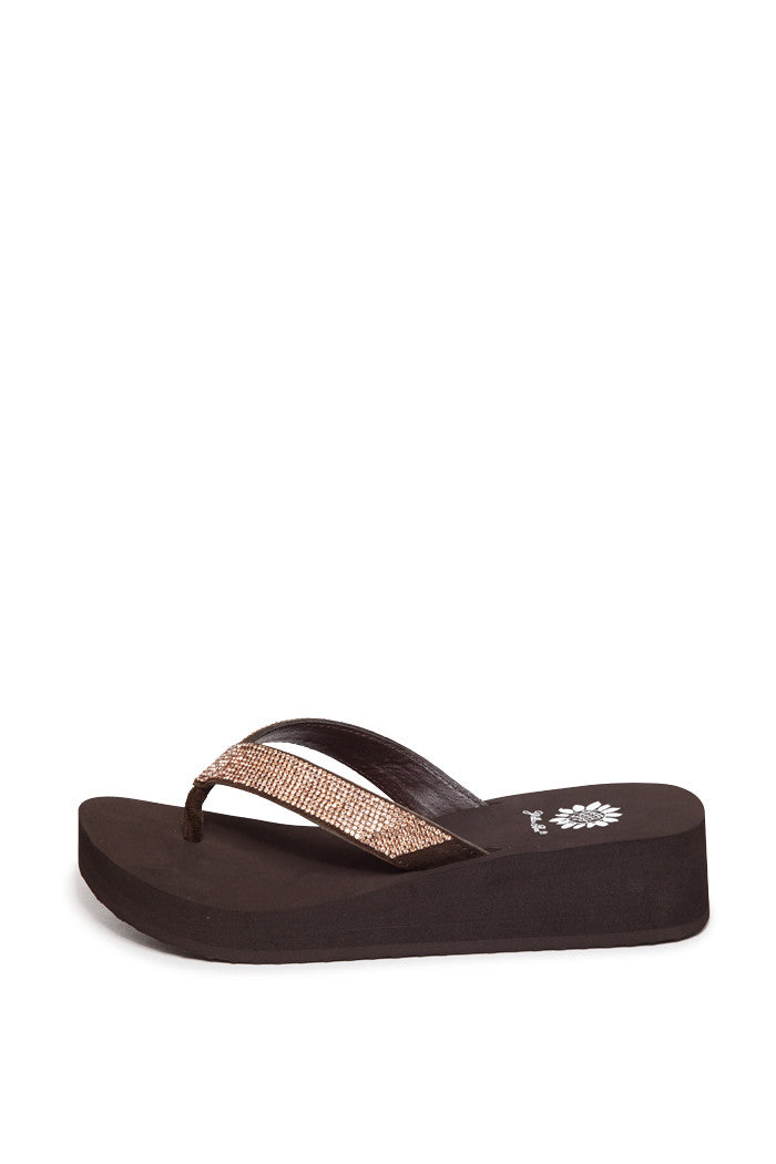 Cliff Flip-Flop in Brown