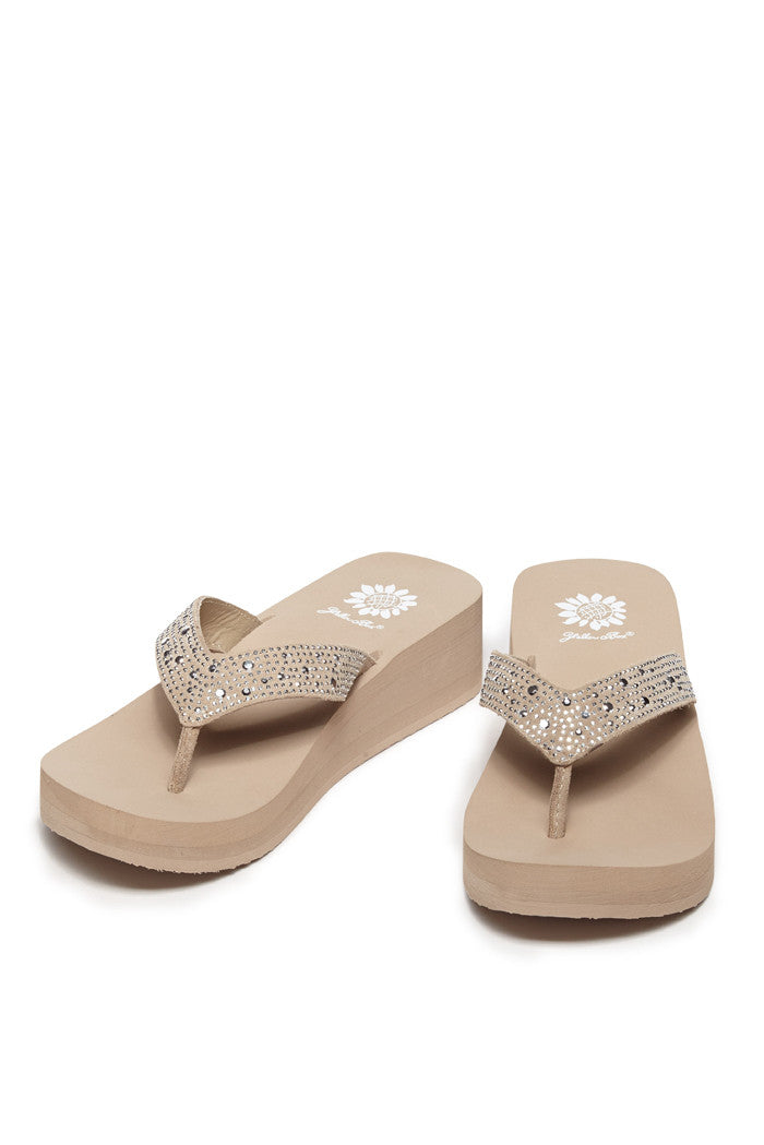 Africa Flip-Flop in Taupe