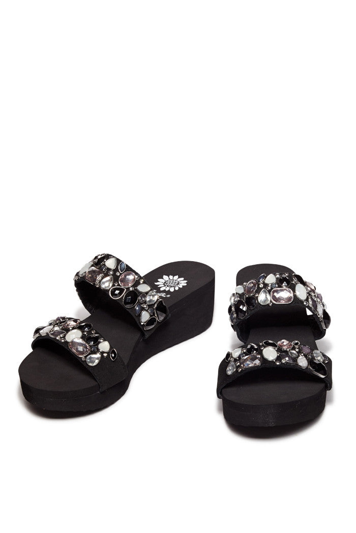 Carlene Platform Sandal in Black