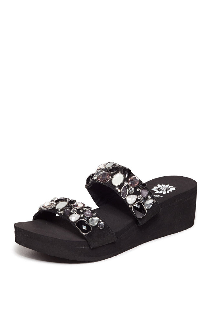 Carlene Platform Sandal in Black