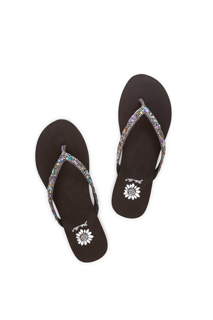 Niobe Flip-Flop in Purple