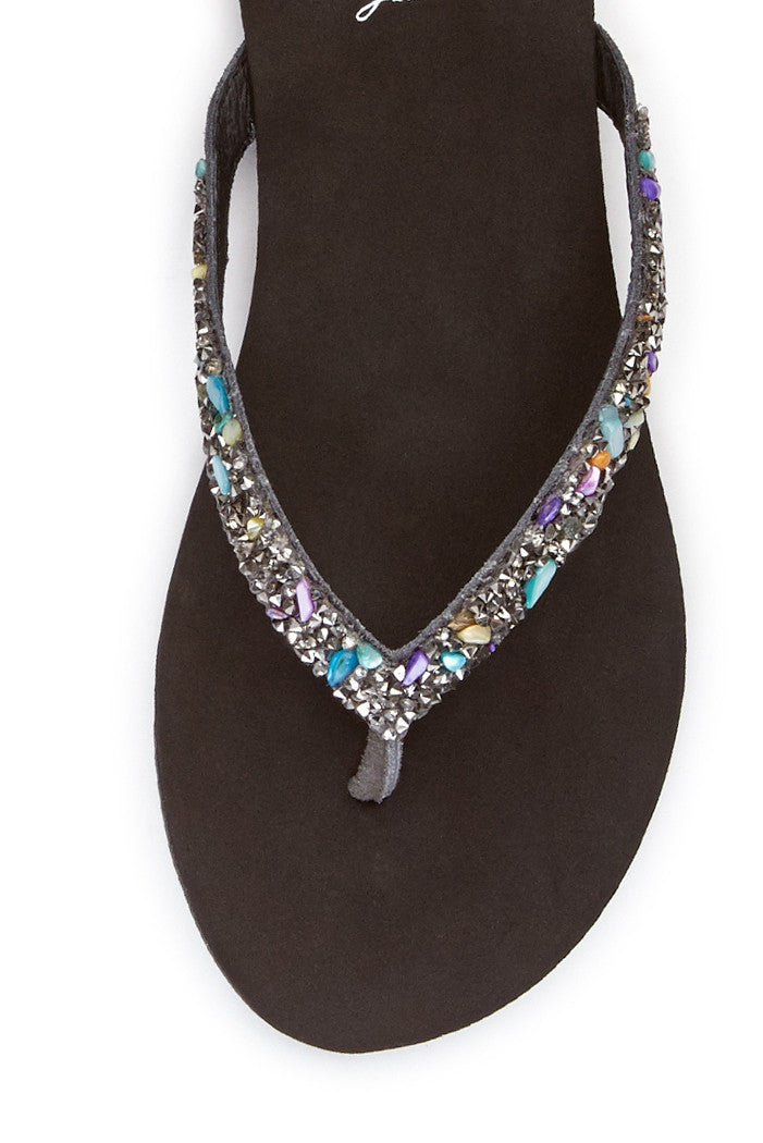 Niobe Flip-Flop in Purple