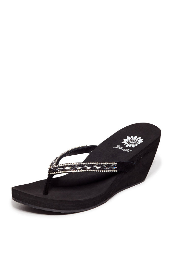 Tanami Wedge Flip-Flop in Black