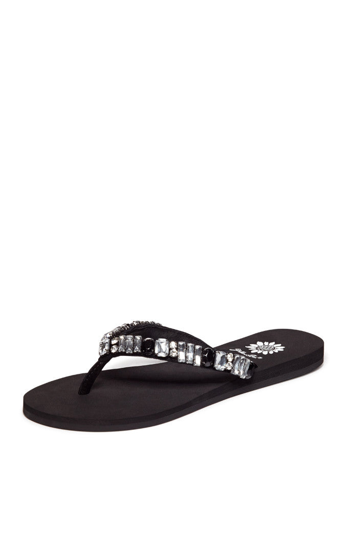 Veruka Flip-Flop in Black Clear