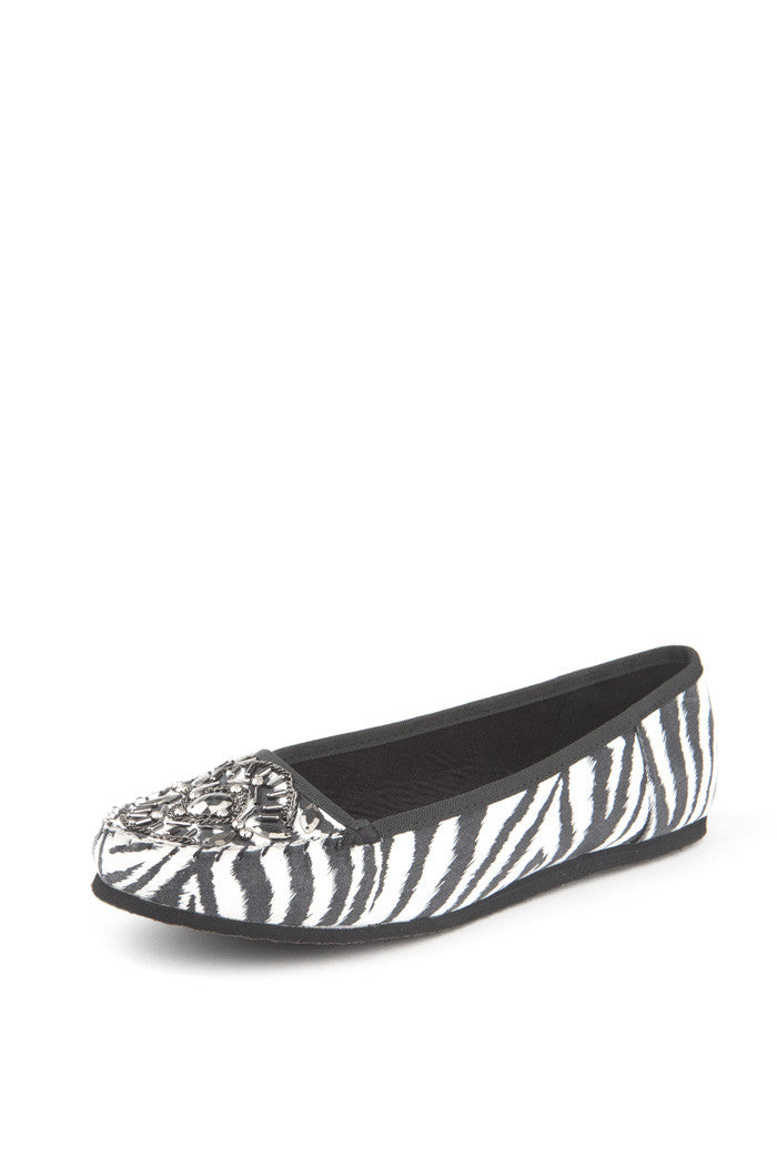 Cassandra Flat in Zebra