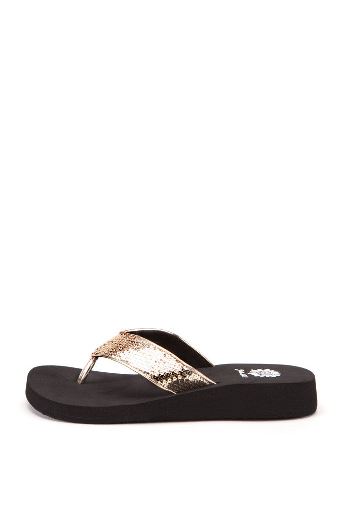 Neila Flip-Flop in Gold