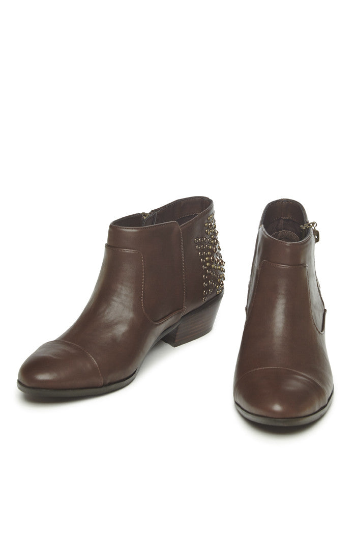 Oak Bootie in Brown