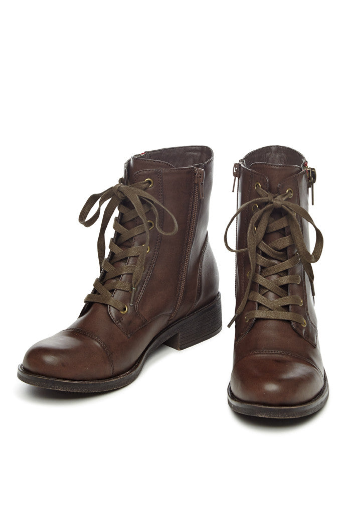 Zinnia Boot in Brown